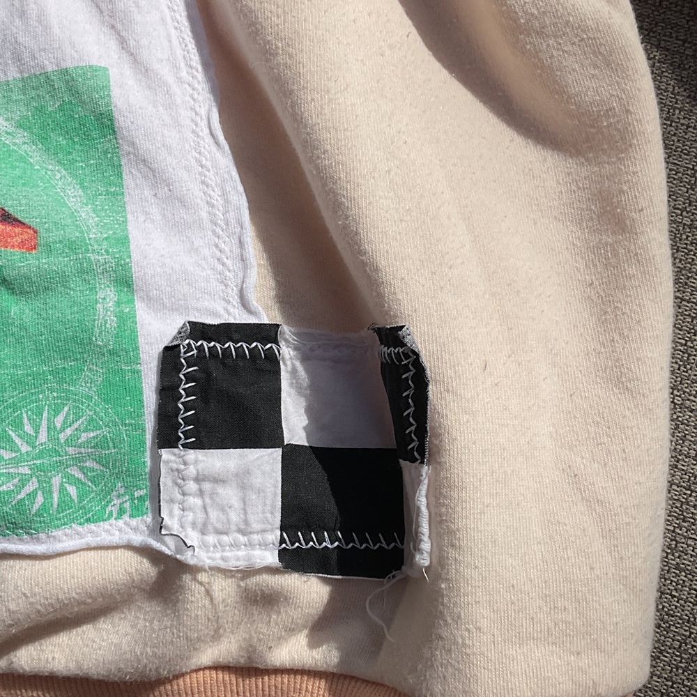 Smashing Pumpkins Upcycled Peach and White Graphic Hoodie, 3X - Picture 10 of 10